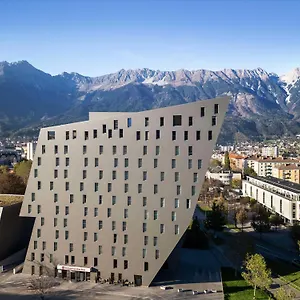 4* Hotel Hilton Garden Tivoli
